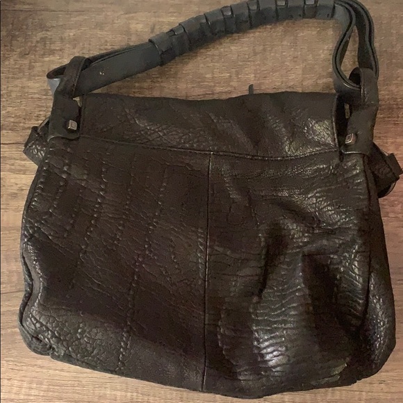 Luana black shoulder bag - Picture 3 of 4